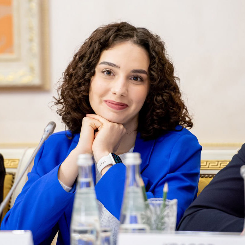 Надежда Кравец